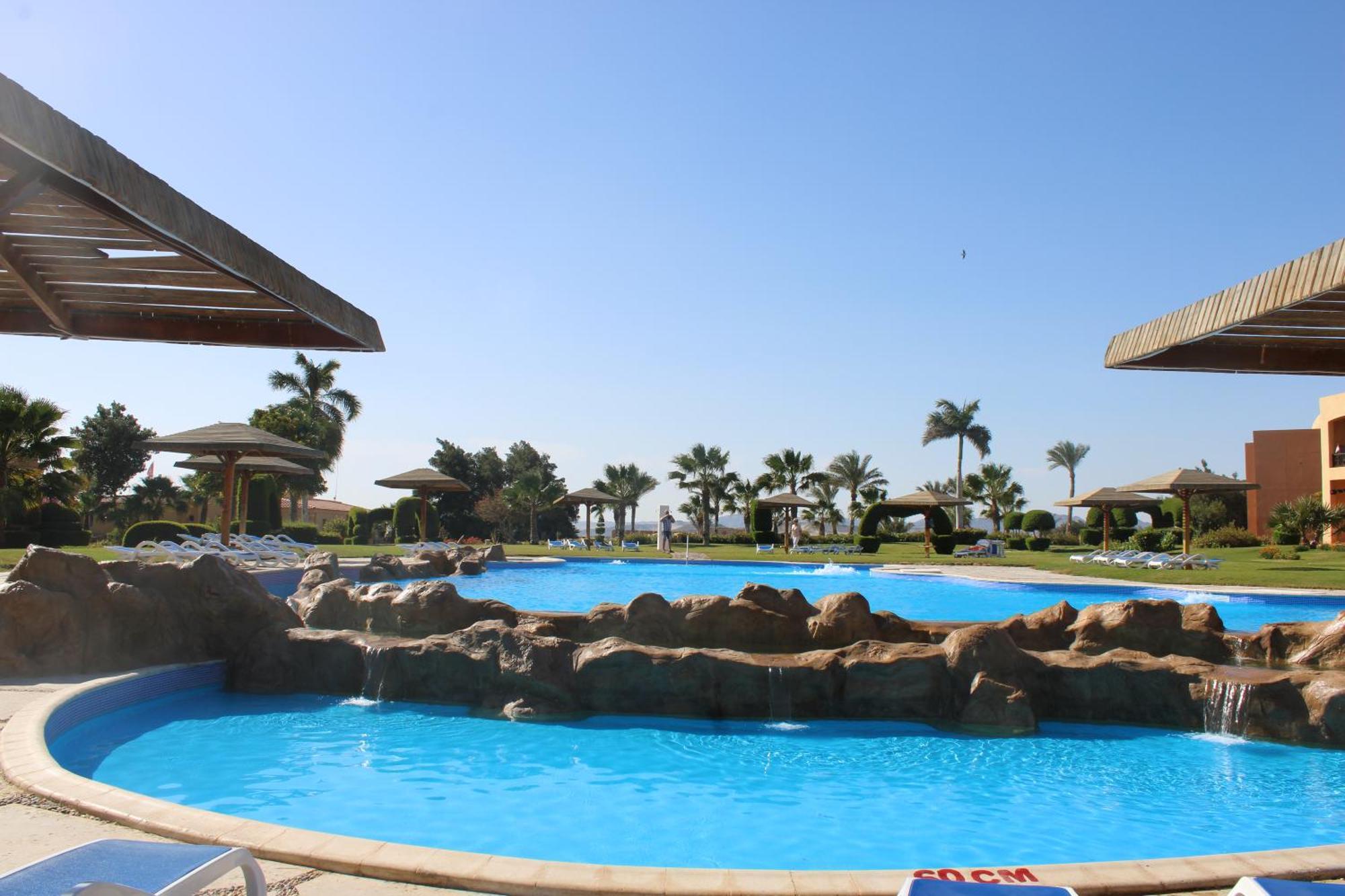 Wadi Lahmy Azur Resort - Soft All-Inclusive Abū Ghuşūn 외부 사진